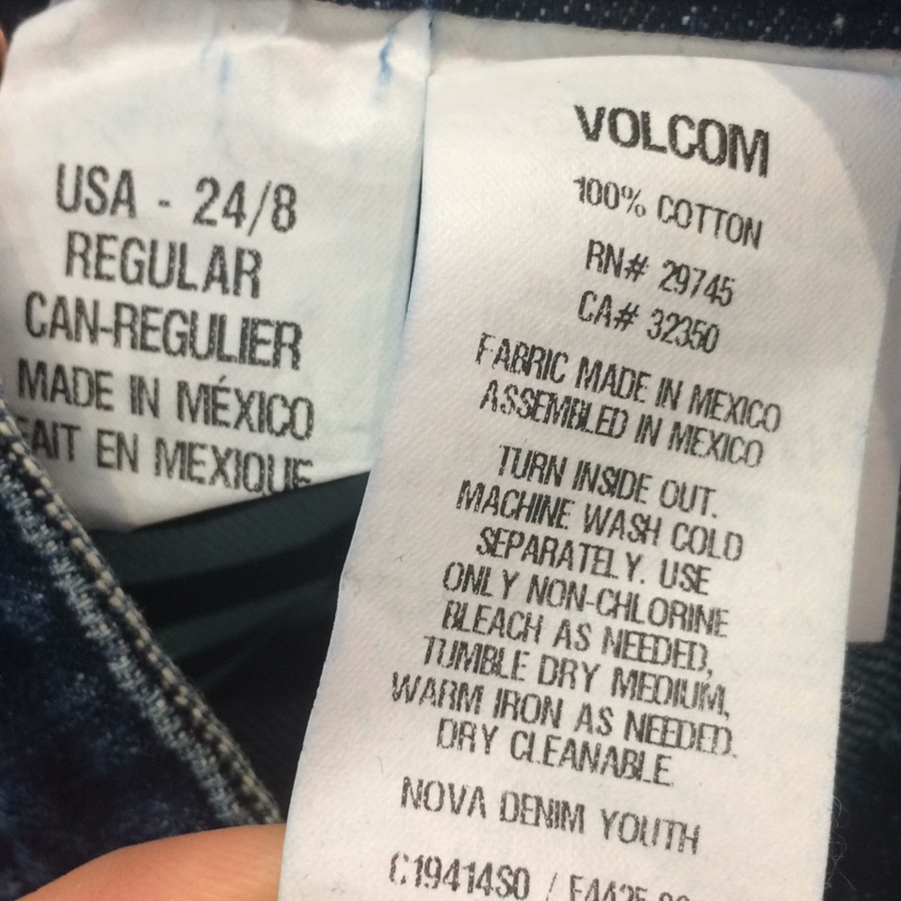 Volcom Jeans - Picture 8 of 8